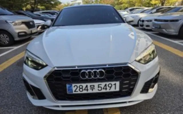 중고자동차 A5 (F5) 40 TFSI 콰트로 프리미엄 스포트백 매물 사진 16 - 2023/12 49,158km