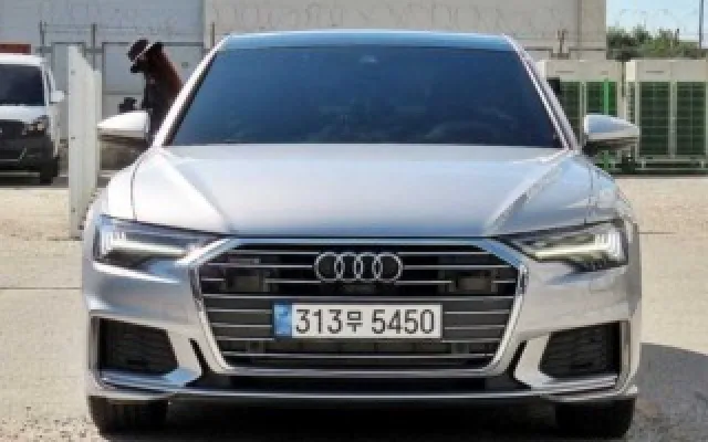 중고자동차 A6 (C8) 45 TFSI 프리미엄 매물 사진 10 - 2023/07 17,050km
